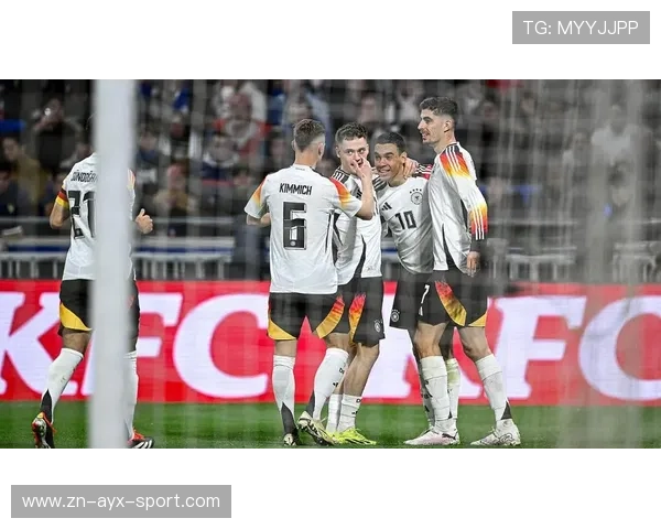 “胡利安·门德斯的精准传球与爆发力，助美洲狮队冲击世界顶级”