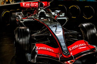 爱游戏体育下载-F1上海大奖赛汉密尔顿再度称雄，f1上海大奖赛时间