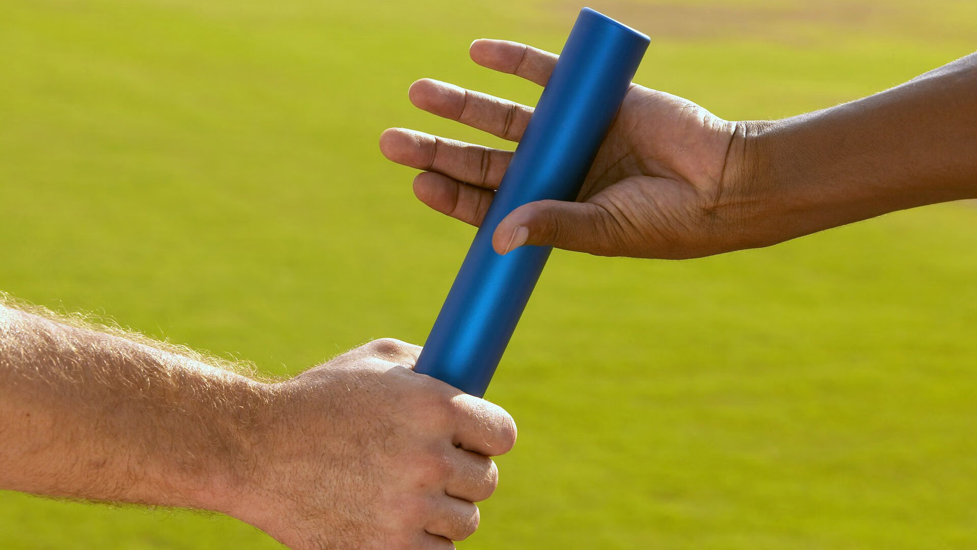 杨瀚森展现突破能力为球队打开局面,杨瀚森身高